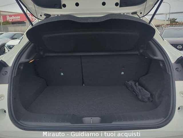 Nissan Juke 1.6 HEV N-Connecta Auto