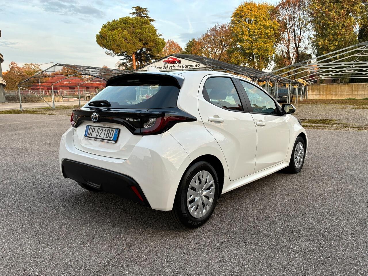 Toyota Yaris 1.5 Hybrid 5 porte Business