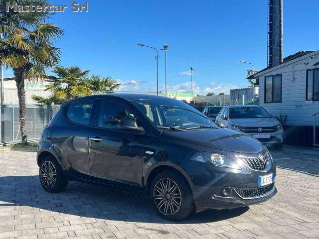 LANCIA Ypsilon 5p. Neopatentati 1.0 hybrid Gold tg: GK578ZB