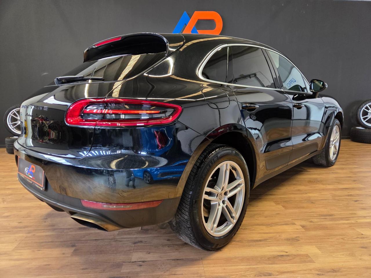 Porsche Macan 2.0 252cv pdk