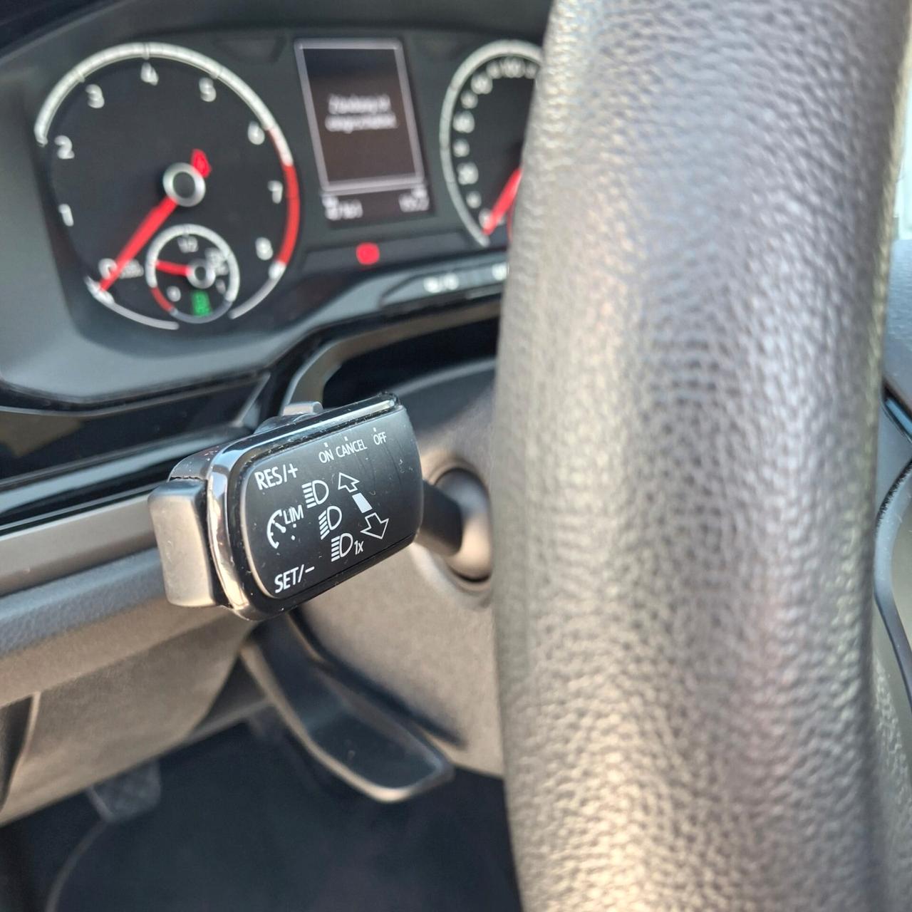 VOLKSWAGEN 1.0 TGI COMFORTLINE METANO