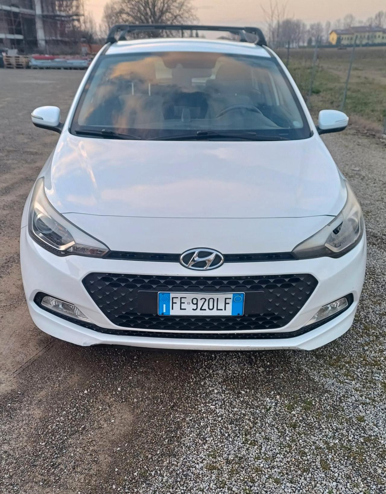 Hyundai i20 1.1 CRDi 12V 5 porte Comfort