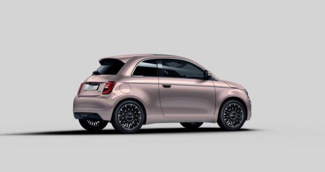 FIAT 500 Red 3+1 42 kWh