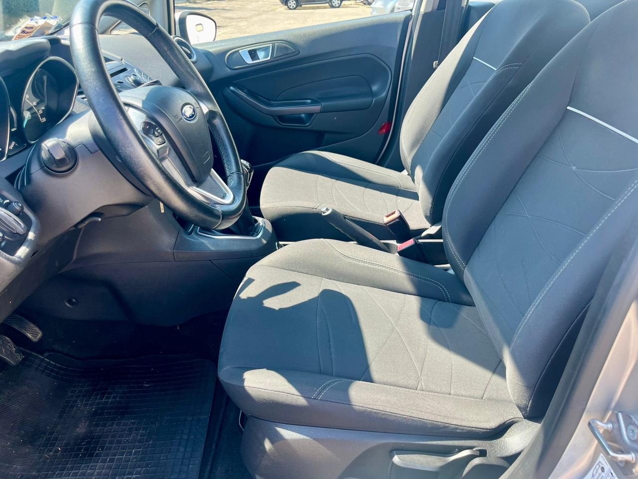 Ford Fiesta 1.4GPL 2014 143.000km perfetta per neopatentati