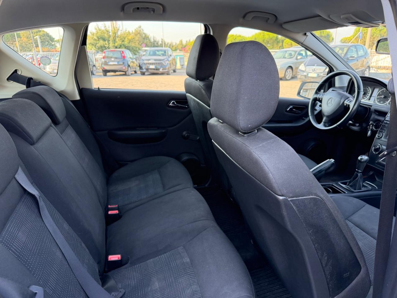 Mercedes-benz A 160 2010 BlueEFFICIENCY NEOPATENTATI