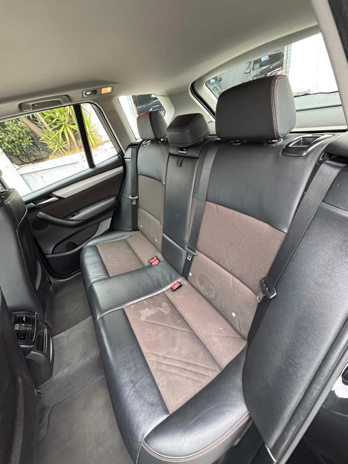 Bmw X3 X-drive 2.0d X-Line