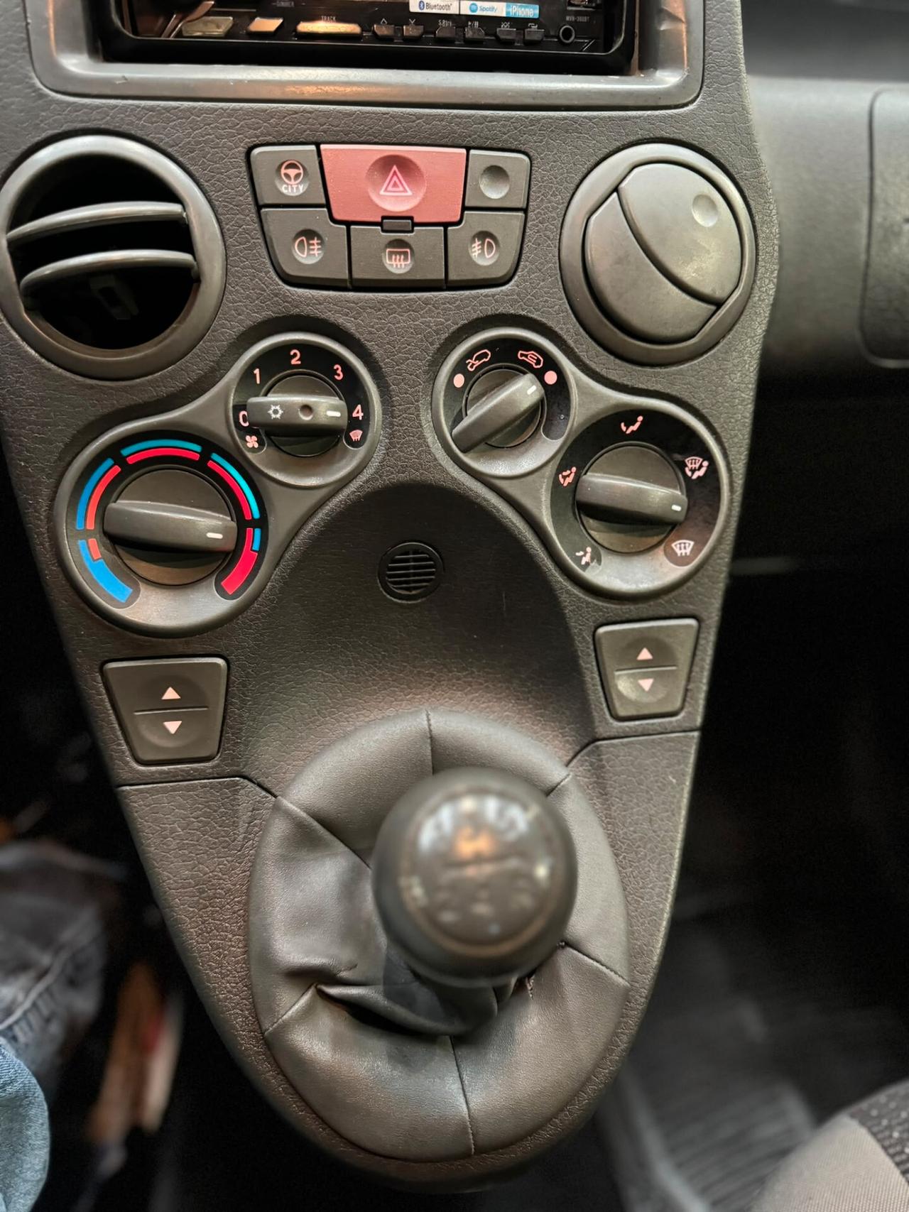 Fiat Panda 1.2 Dynamic-Neopatentati