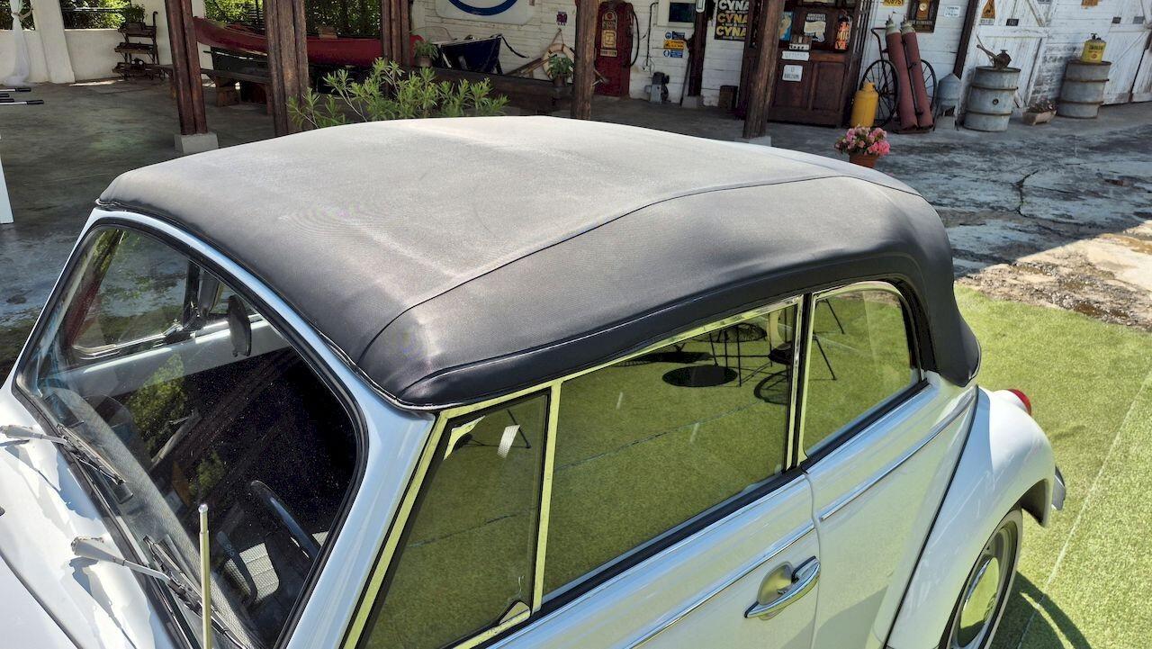 Volkswagen Maggiolone Cabriolet 1302 – 1972