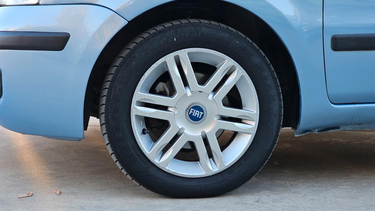 Fiat Panda 1.2 Emotion