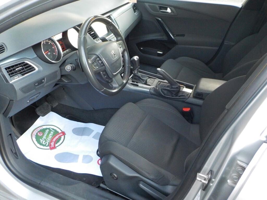 Peugeot 508 BlueHDi 120 EAT6 S&S SW Allure