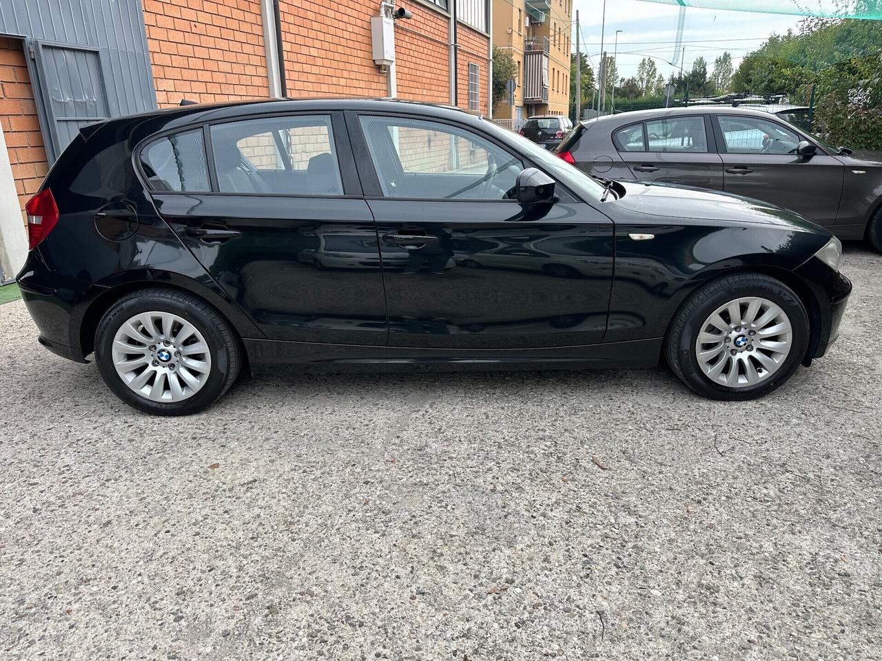 Bmw 116 116d 2.0 116CV cat 5 porte Futura DPF