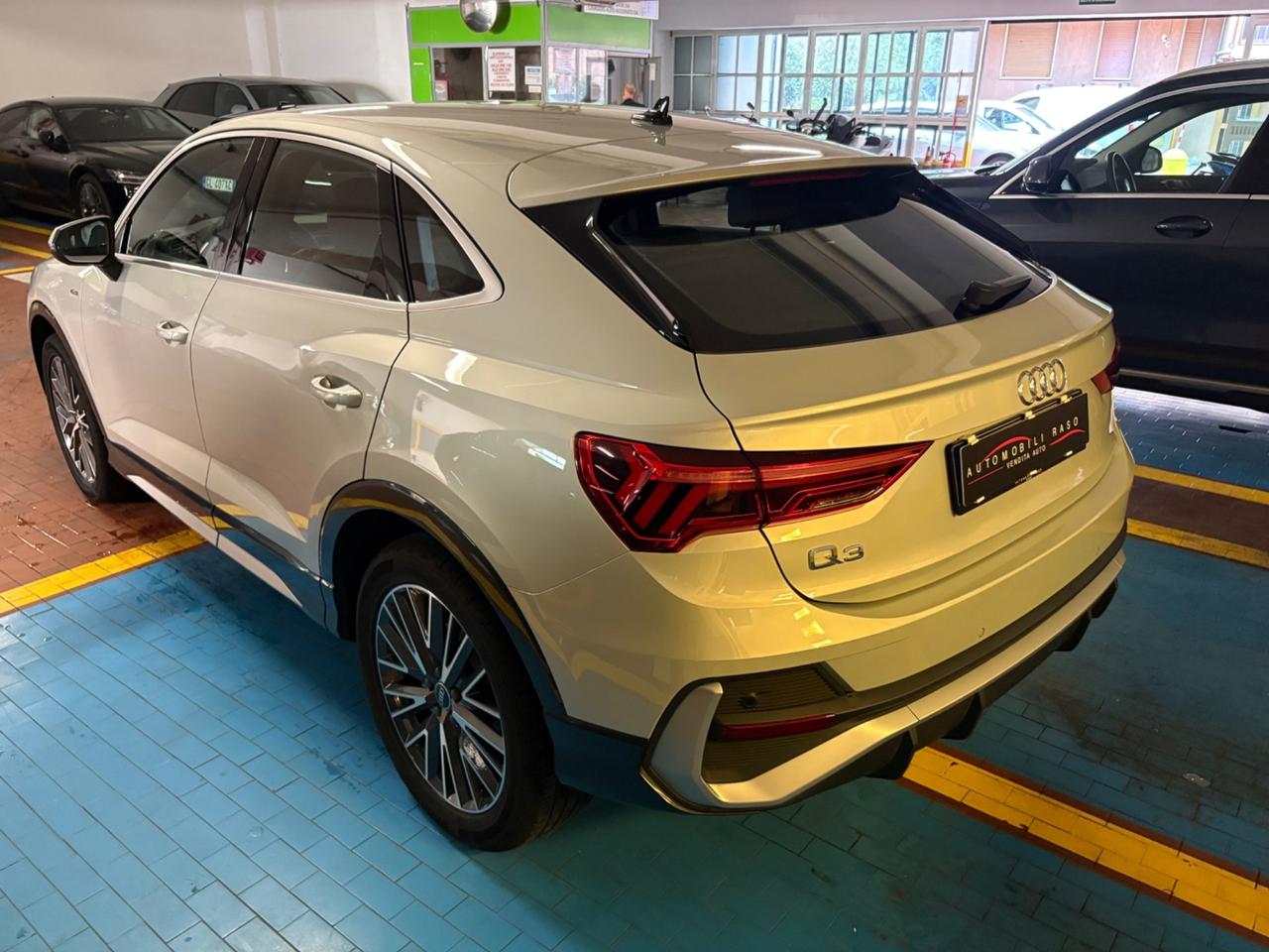 Audi Q3 SPB 35 TFSI S tronic line edition