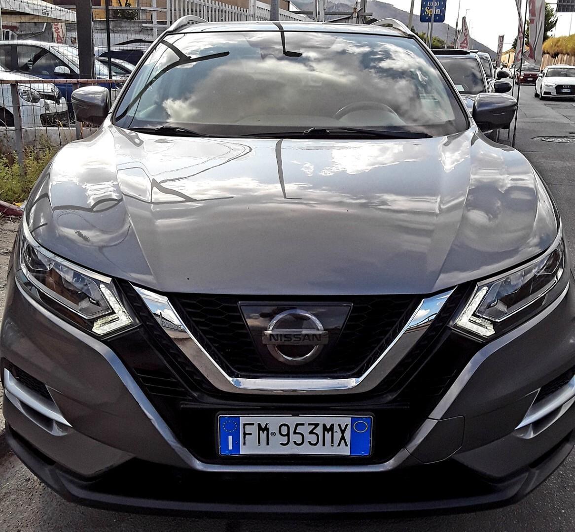 NISSAN QASQHAI 1.5 dci TEKNA Autocarro