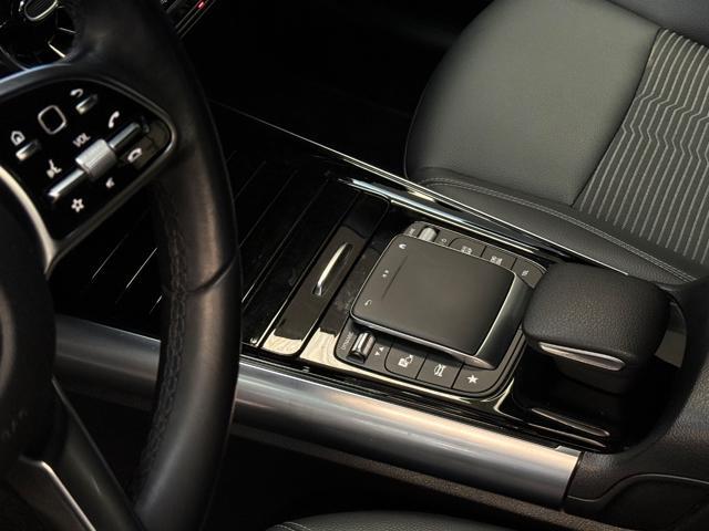 MERCEDES-BENZ GLA 180 d Automatic Business Extra