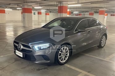 MERCEDES A 180 d Automatic Business