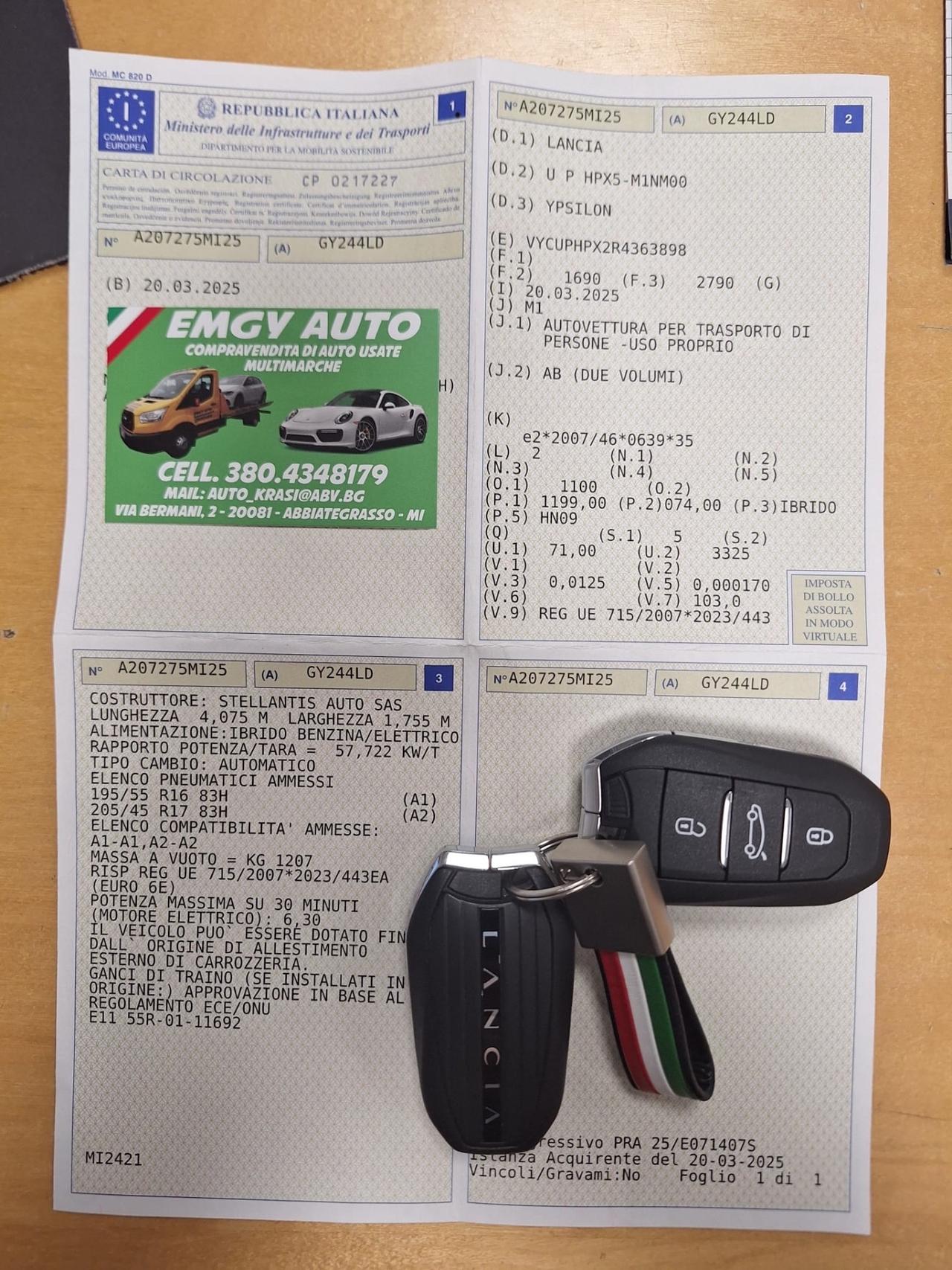 Lancia Ypsilon Hybrid e-DCT