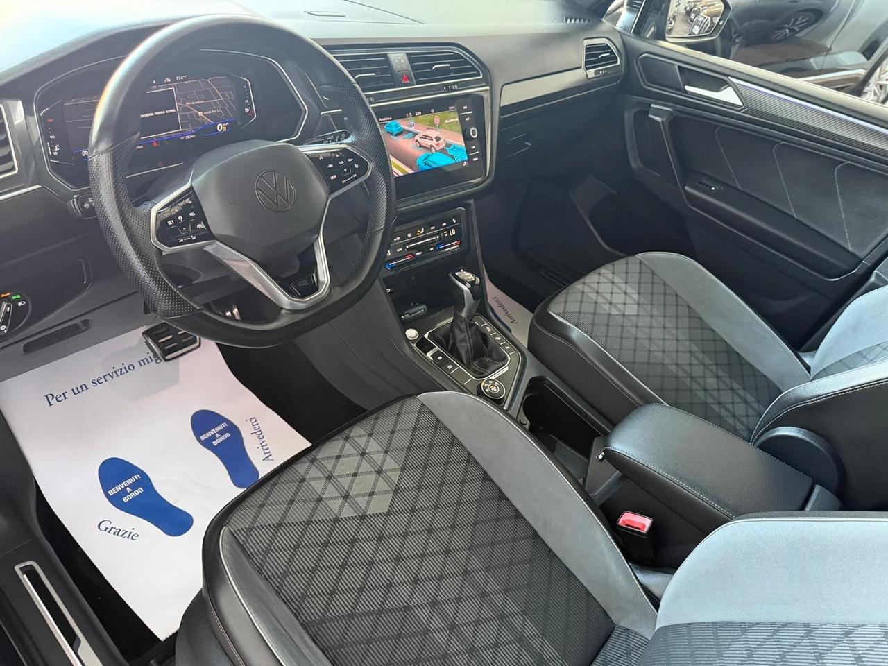 Volkswagen Tiguan Allspace 2.0 TDI SCR DSG 4MOTION R-Line 7 posti Gancio traino