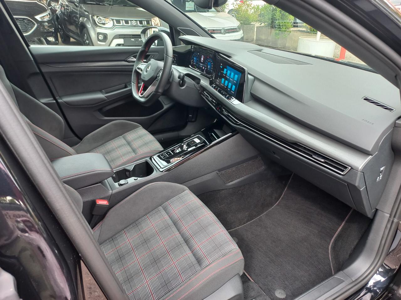 Volkswagen Golf GTI Golf 2.0 TSI GTI DSG
