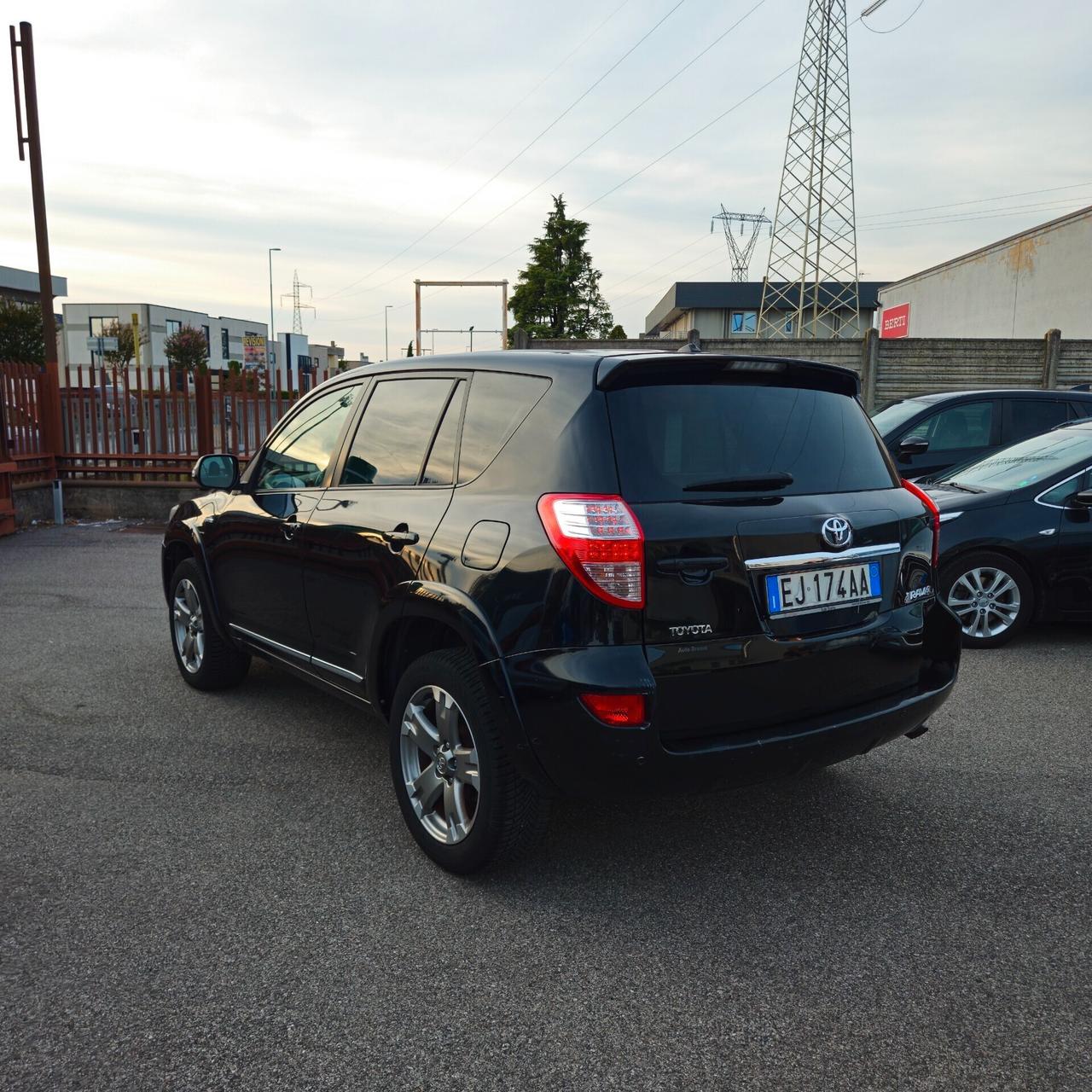Toyota RAV 4 RAV4 Crossover 2.2 D-Cat A/T 150 CV Executive