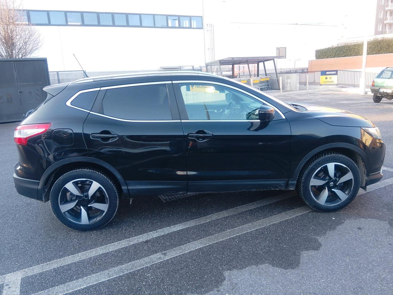 Nissan Qashqai 1.6 dCi 2WD N-Connecta