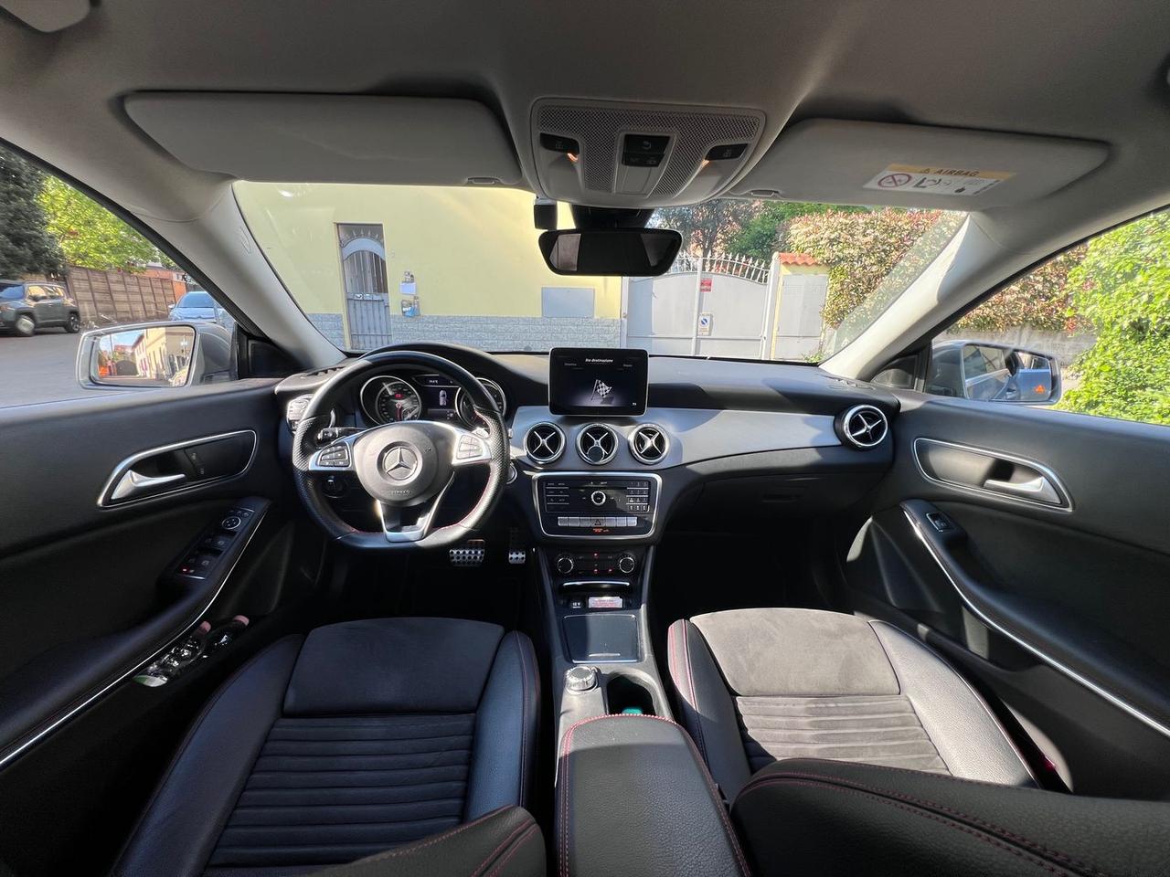 Mercedes-Benz CLA 220 Premium CLA 220 D #10563