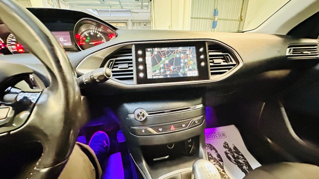 Peugeot 308 1.6 e-HDi 115 CV . GT Line.anche per neopatentati