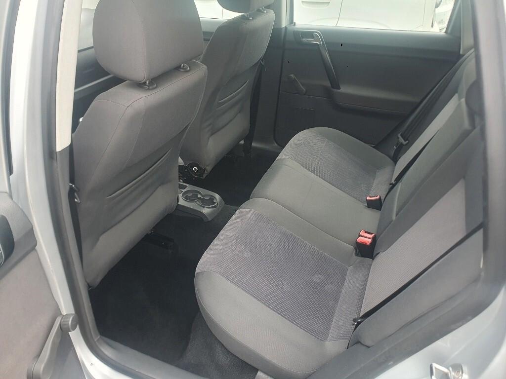 Volkswagen Polo 1.4/80CV 16V 5p. Comfortline