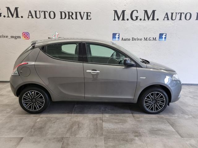LANCIA Ypsilon 1.0 FireFly 5 porte S&S Hybrid Oro