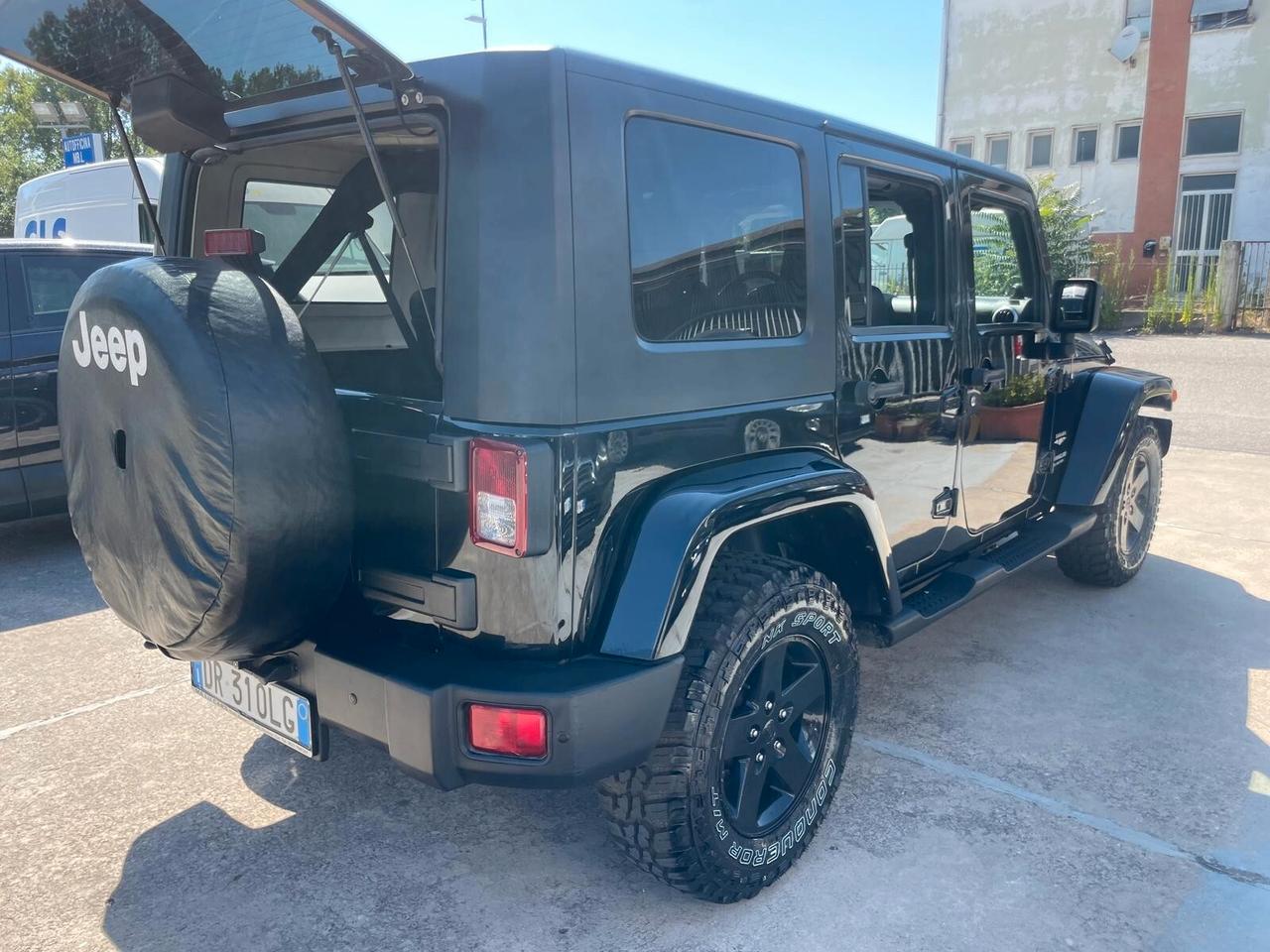 Jeep Wrangler Unlimited 2.8 crd Sahara auto dpf