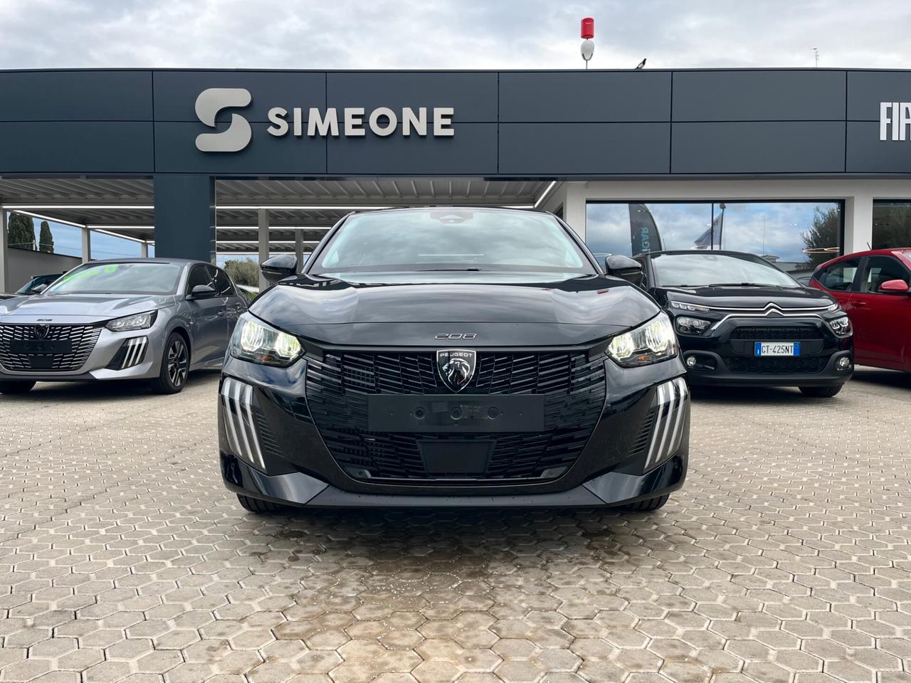 Peugeot 208 Hybrid 110 e-DCS6 Business Automatic Km0