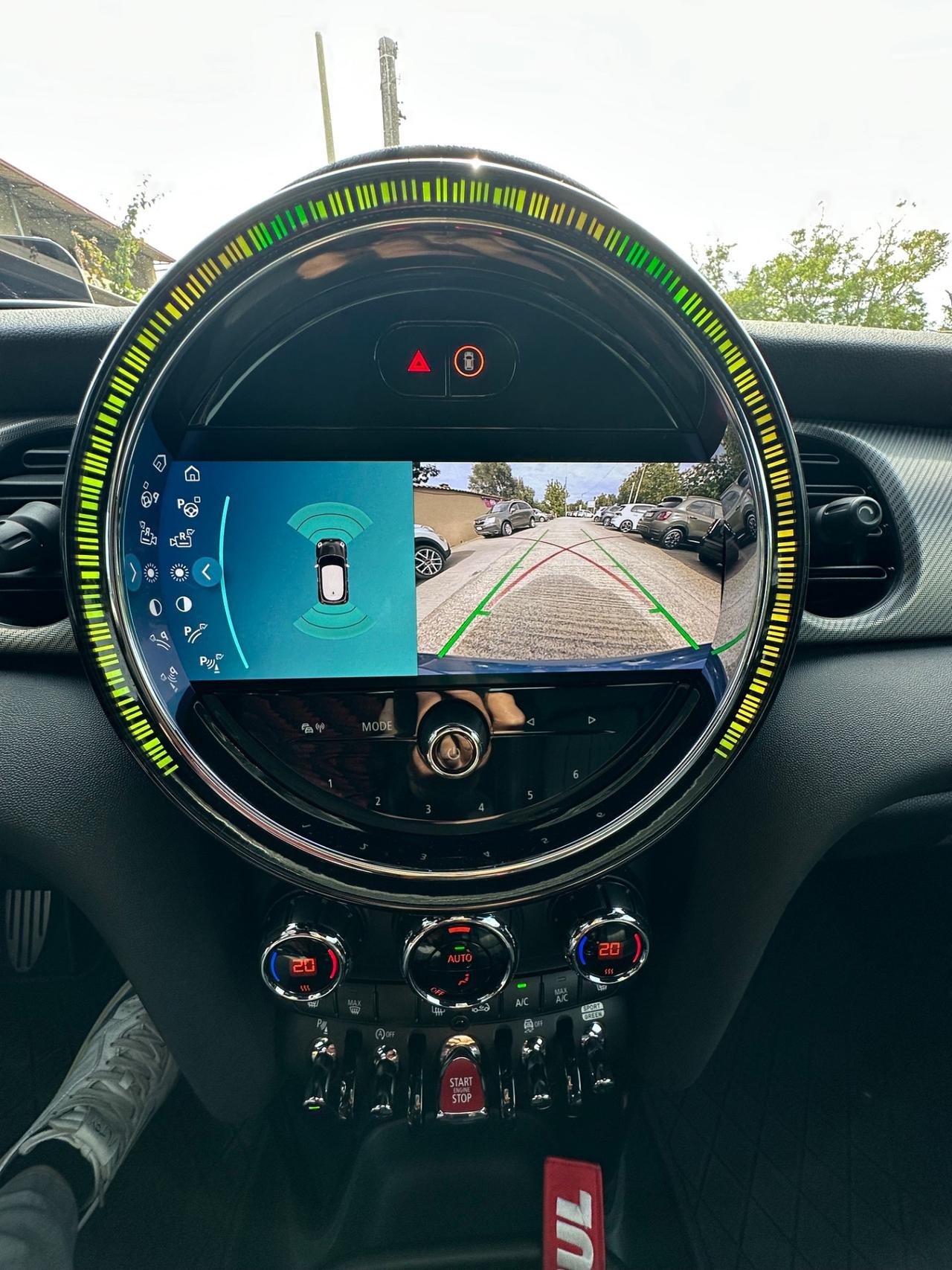 Mini 2.0 John Cooper Works Essential