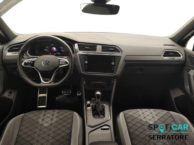 Volkswagen Tiguan II 2.0 tdi R-Line 150cv dsg