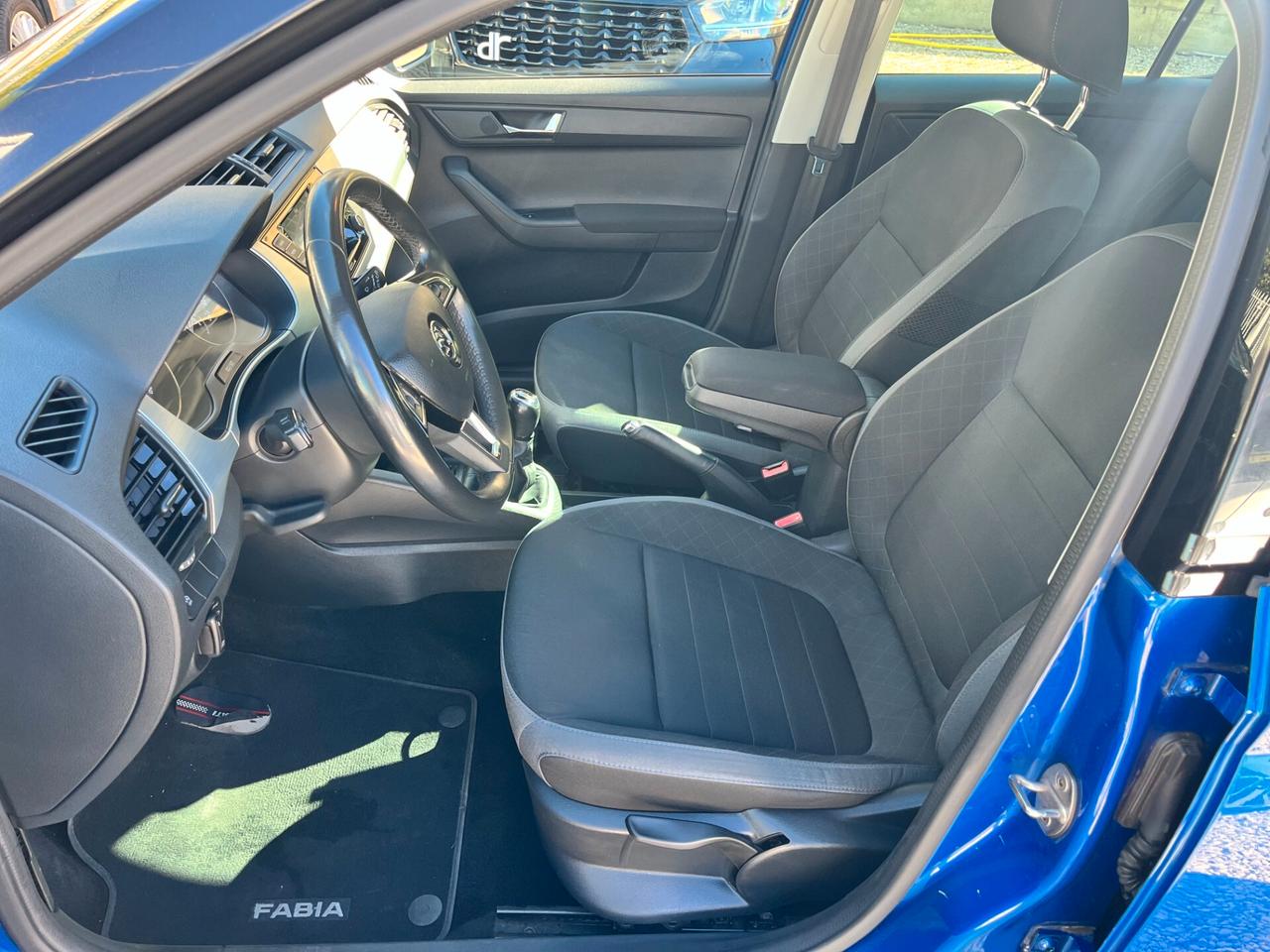 Skoda Fabia 1000 BENZINA 5 PORTE KM CERTIFICATI 1 PROPRIETARIO 2019