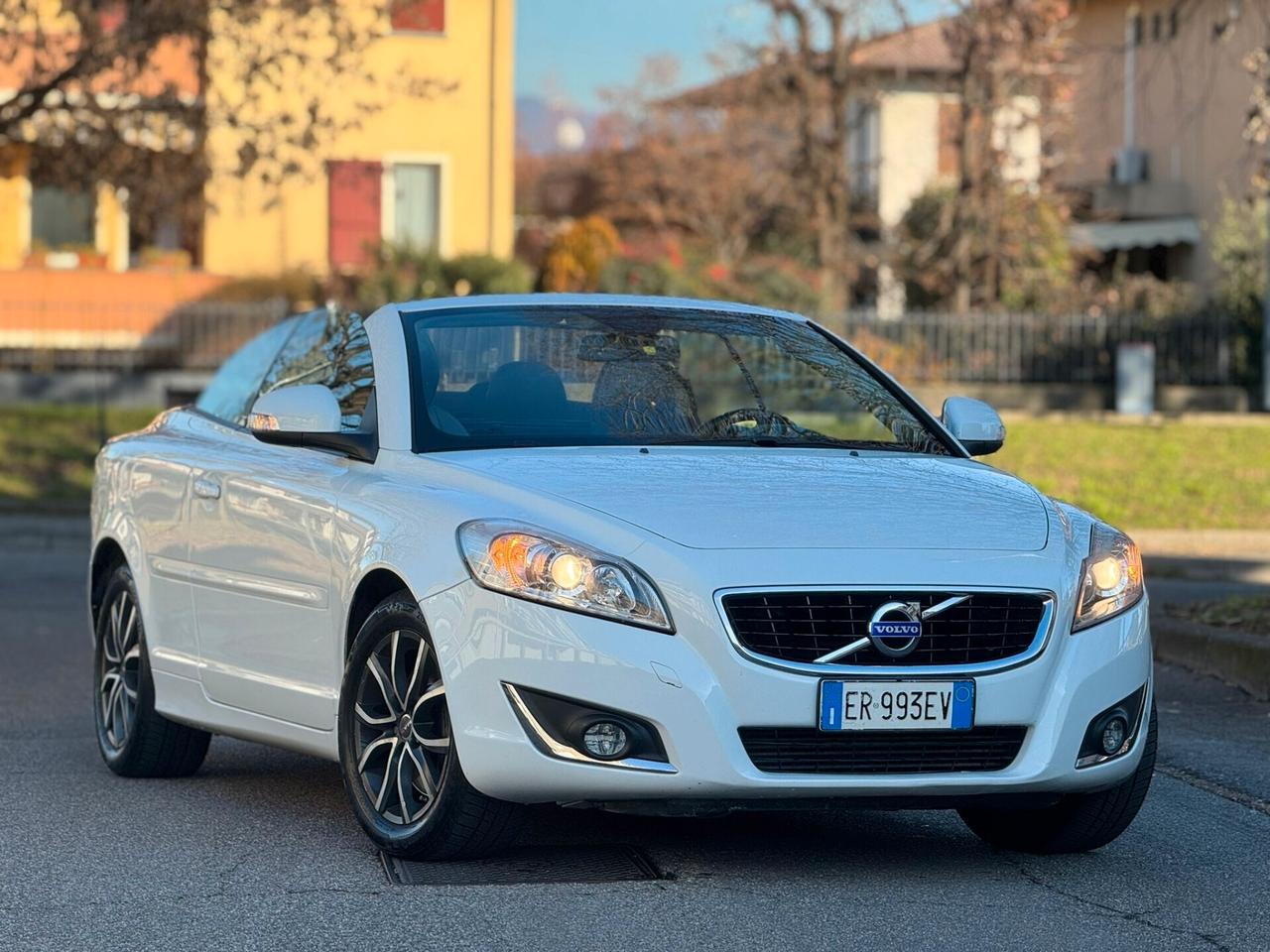 Volvo C70 D3 Geartronic Summum..CELL 320 147 1147 WUATSAPP