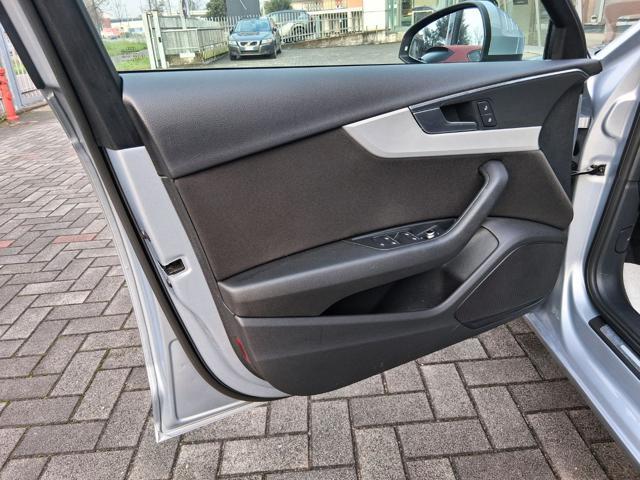 AUDI A4 Avant 40 TDI S tronic Business