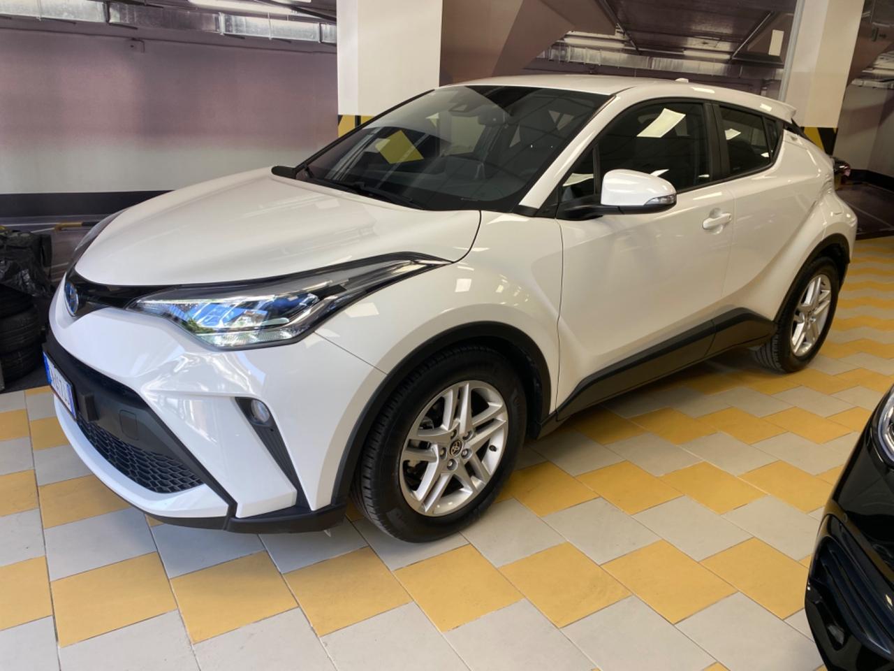 Toyota C-HR 1.8 Hybrid E-CVT Lounge