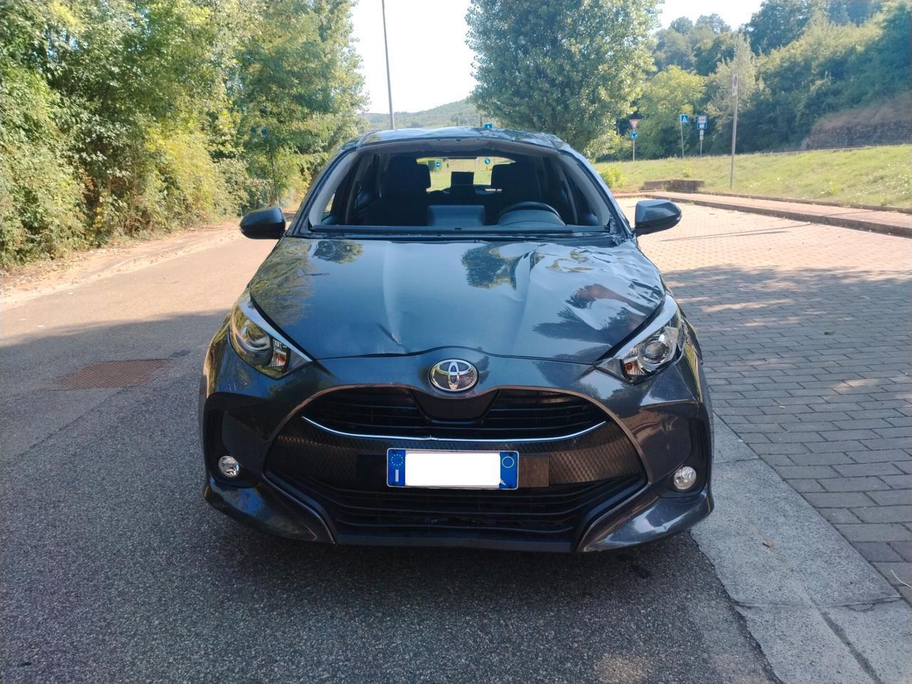 Toyota Yaris 1.0 5 porte Incidentata/Sinistrata
