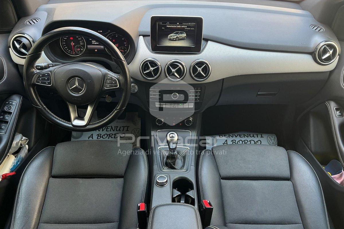 MERCEDES B 180 d Sport