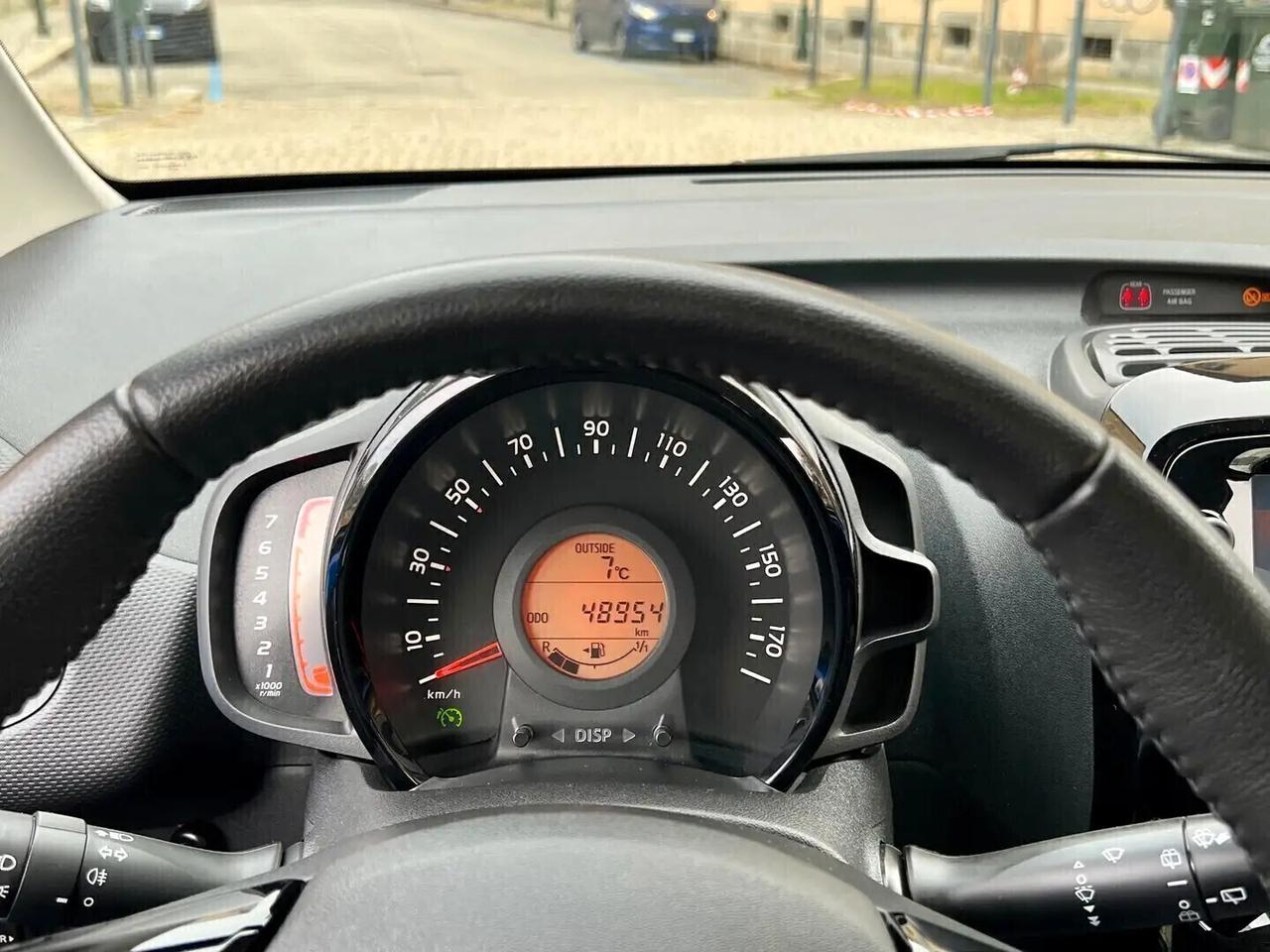 Citroen C1 VTi 72 S&S 5 porte Shine