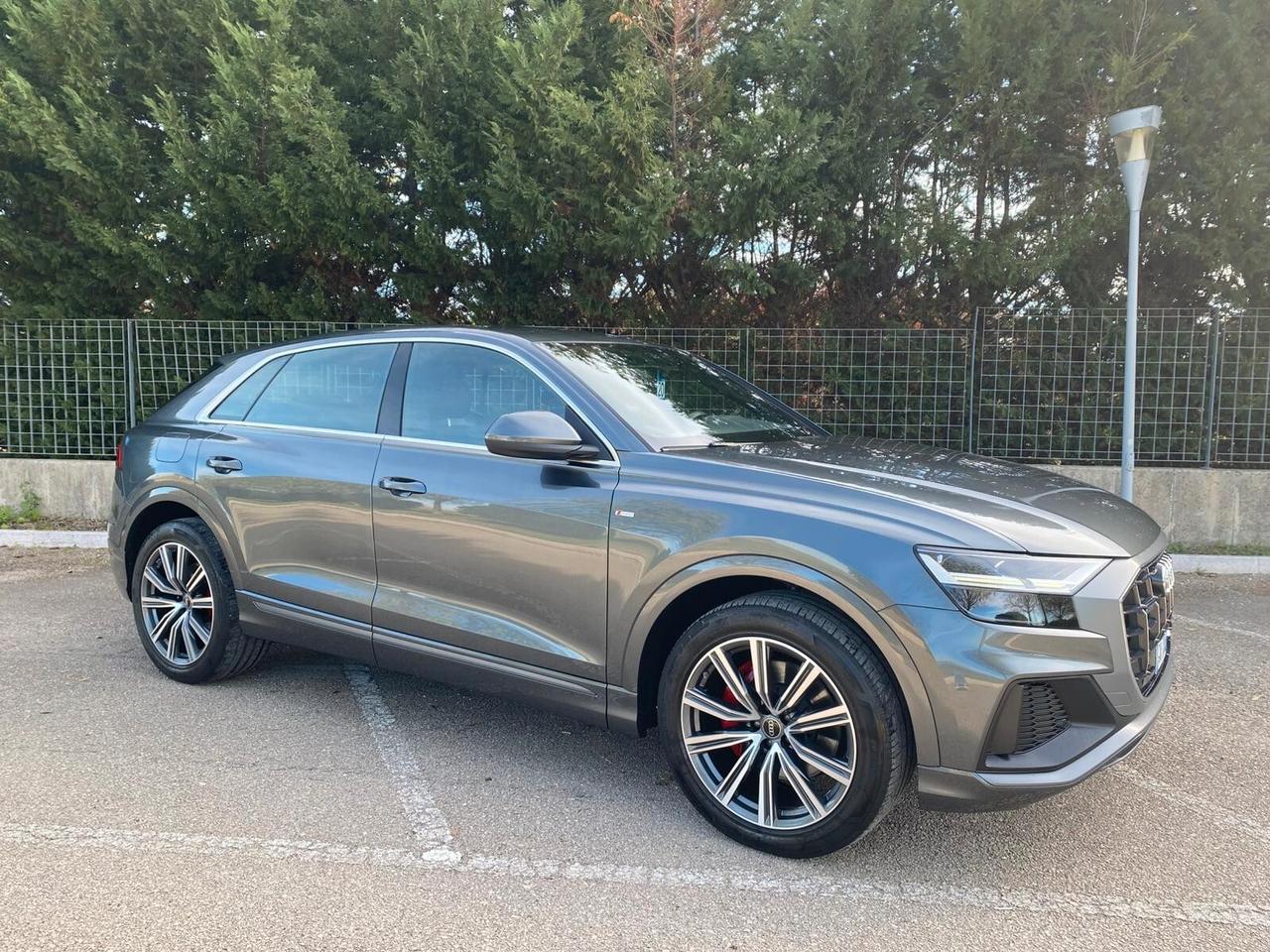 Audi Q8 50 TDI 286 CV quattro tiptronic Sport