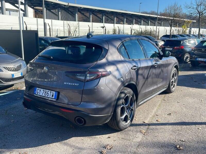 Alfa Romeo Stelvio 2023 2.2 t Veloce rwd 160cv auto
