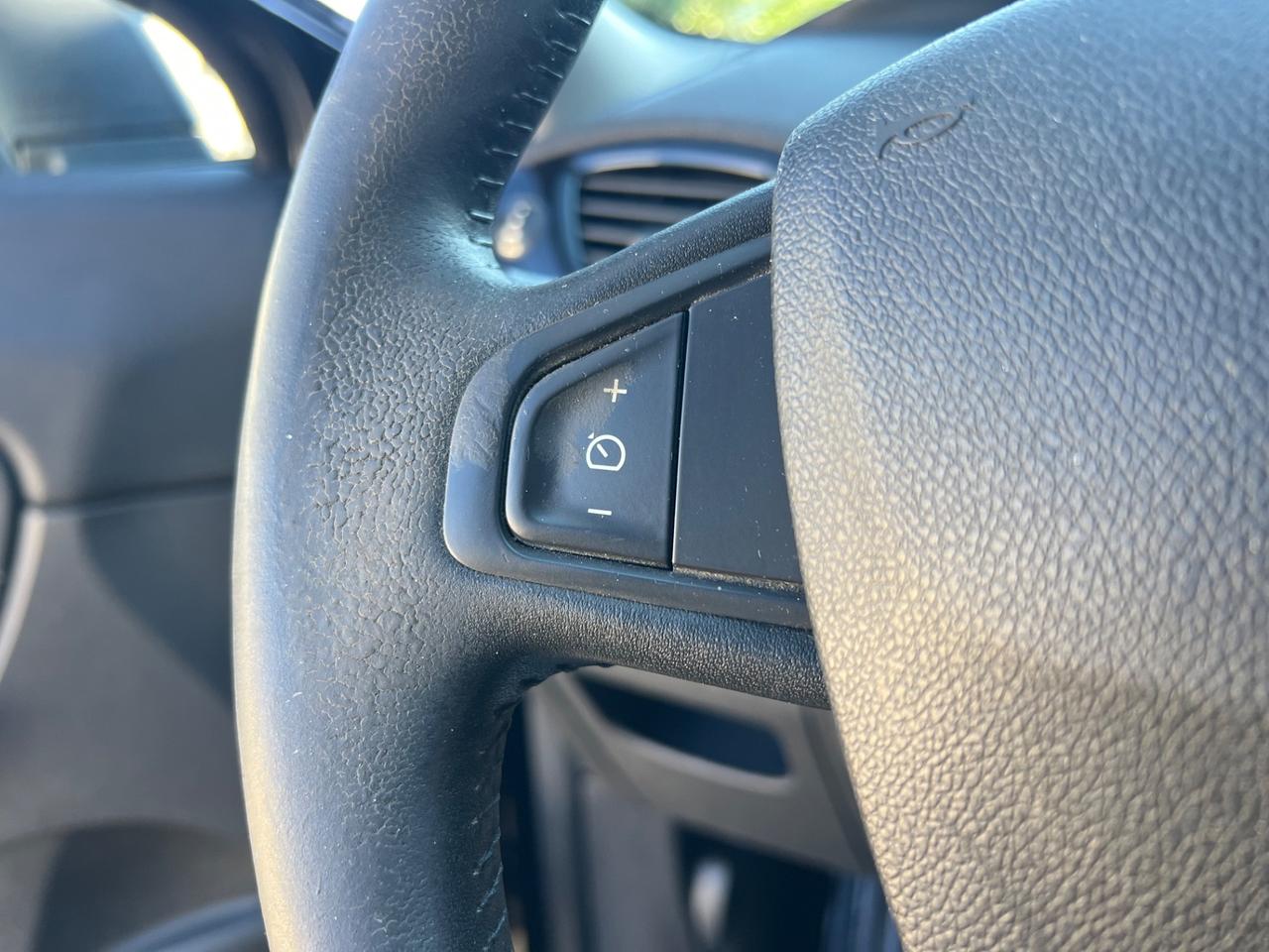 Renault Scenic 1.5 dCi 7 posti 110 CV