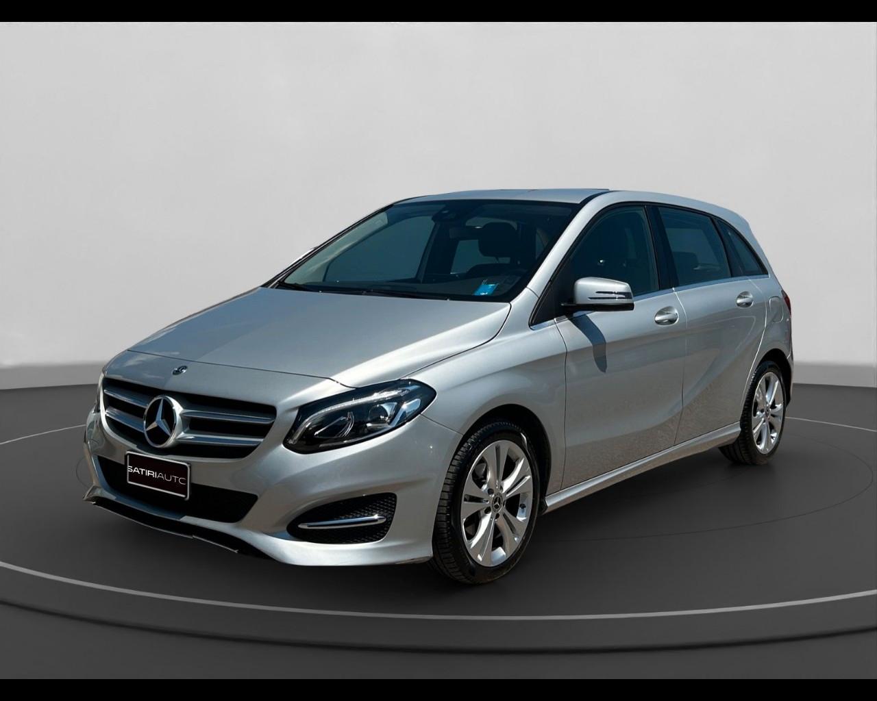 Mercedes-Benz Classe B - T246 - B 180 d Sport Next auto