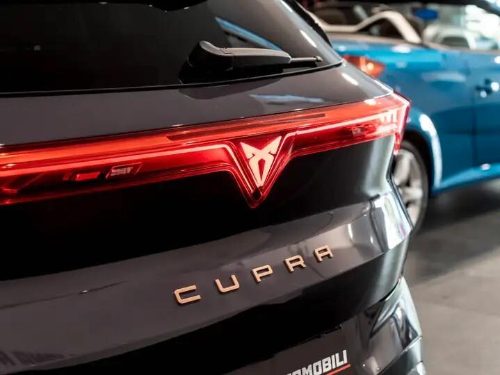 Cupra Terramar 1.5 e-Hybrid DSG VZ
