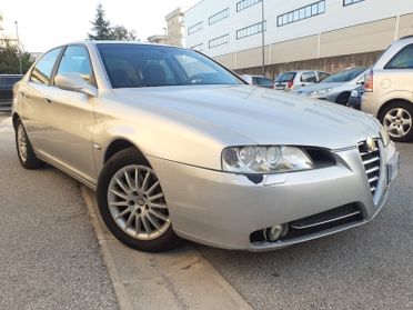 Alfa Romeo 166 2.4 JTD M-JET 20V 185 CV cat Classic