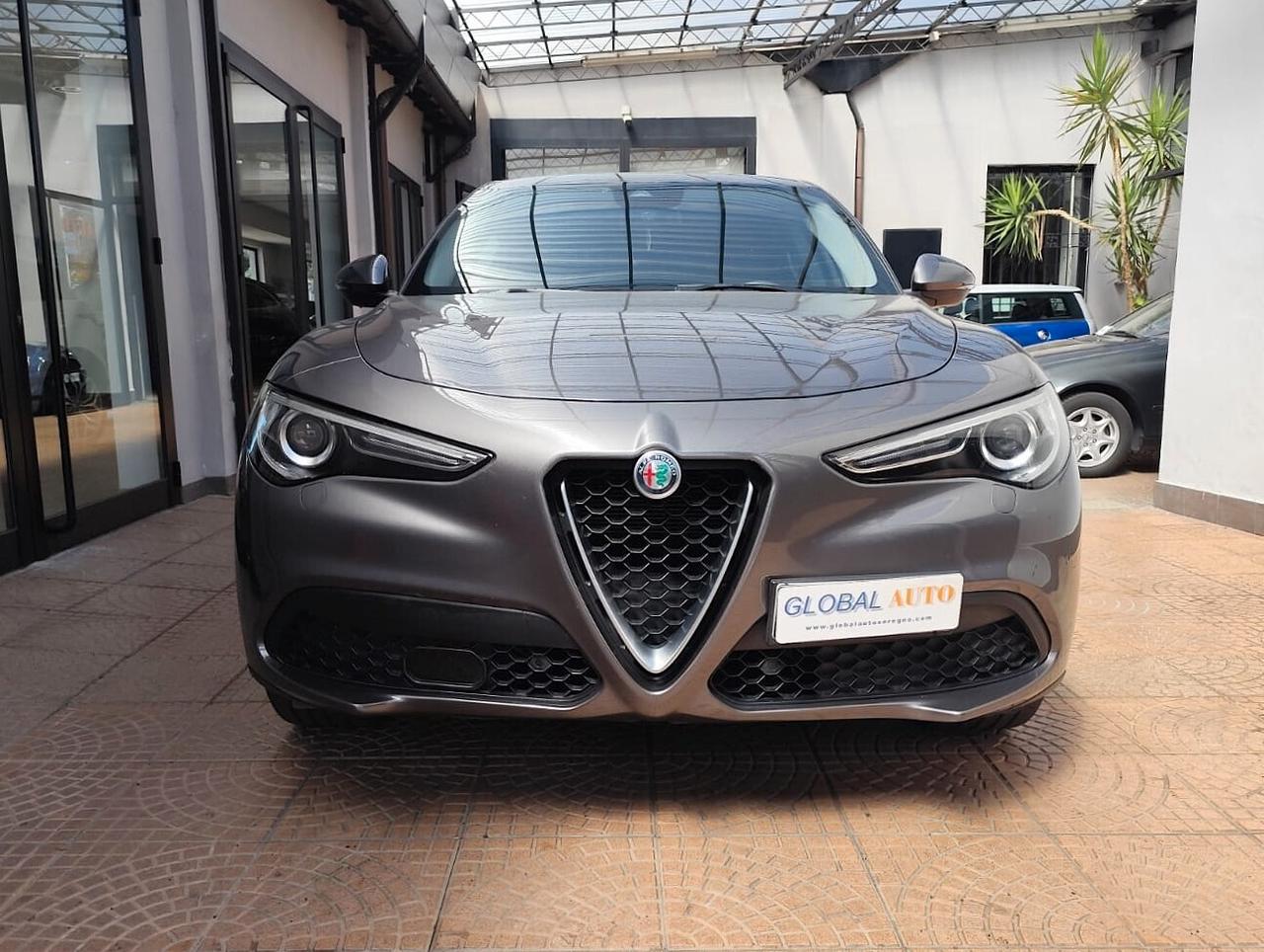Alfa Romeo Stelvio 2.2 Turbodiesel 190 CV AT8 RWD Executive