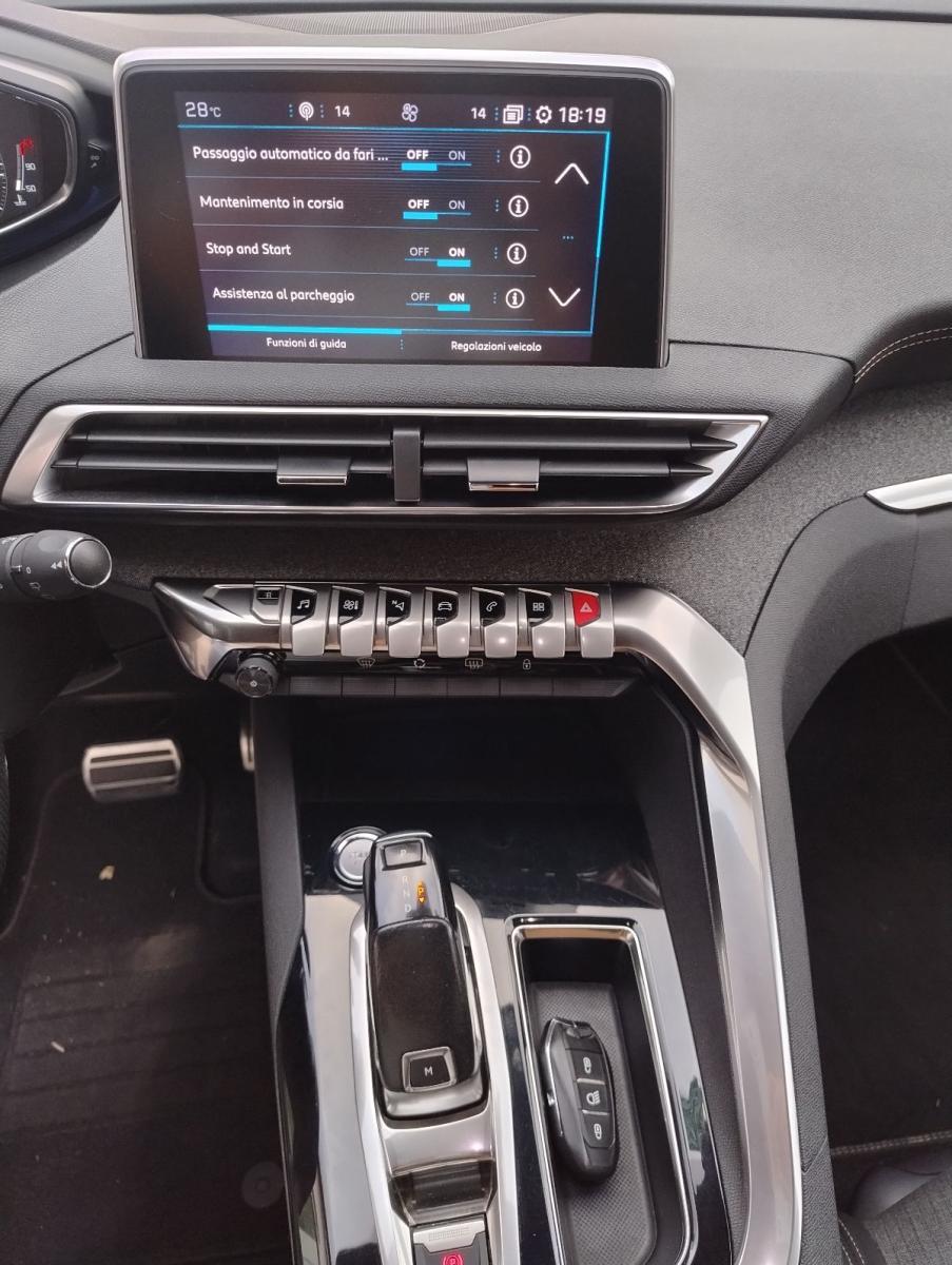 PEUGEOT - 3008 - BlueHDi 130 S&S GT Line