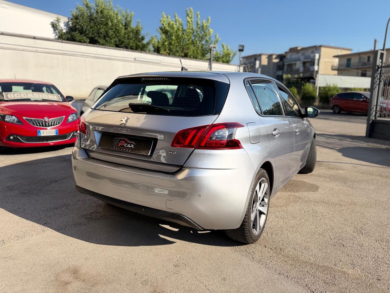 Peugeot 308 1.6 HDI 100 CV ALLURE