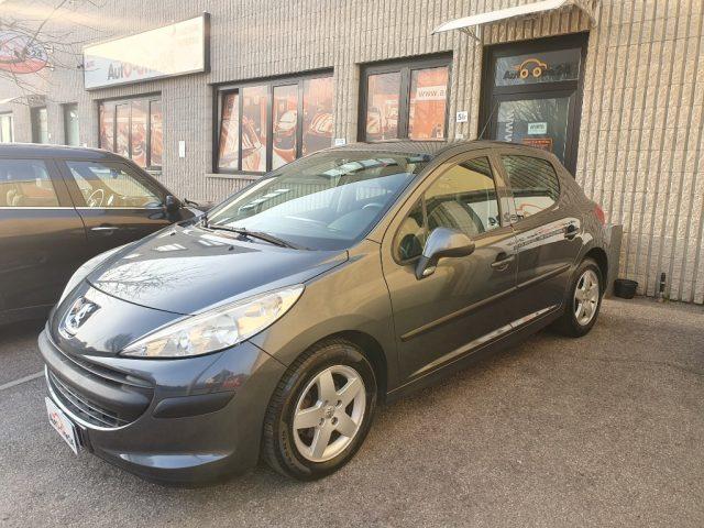 PEUGEOT 207 1.4 HDi 70CV 5p. X Line Business NEOPATENTATI