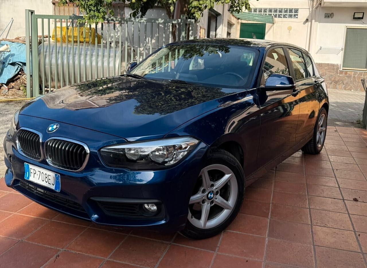 Bmw 118d 5p. Advantage cambio aut.